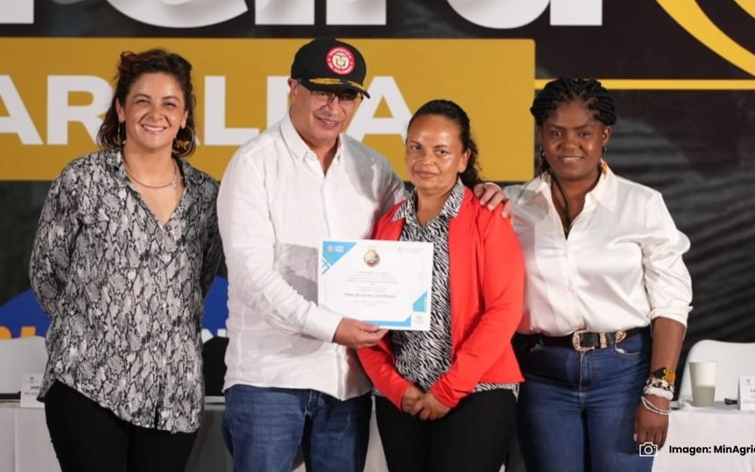 Gobierno anuncia la creación de centros de innovación y agroindustria del café 