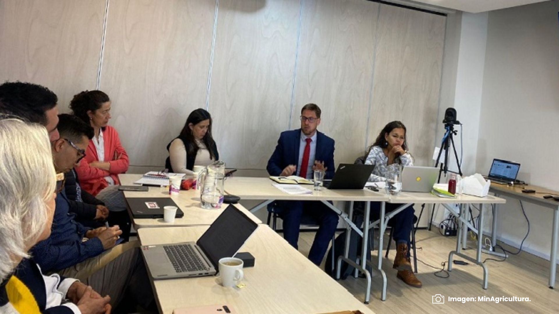 Imagen Cooperativa Anserma (3) FAO, reunión