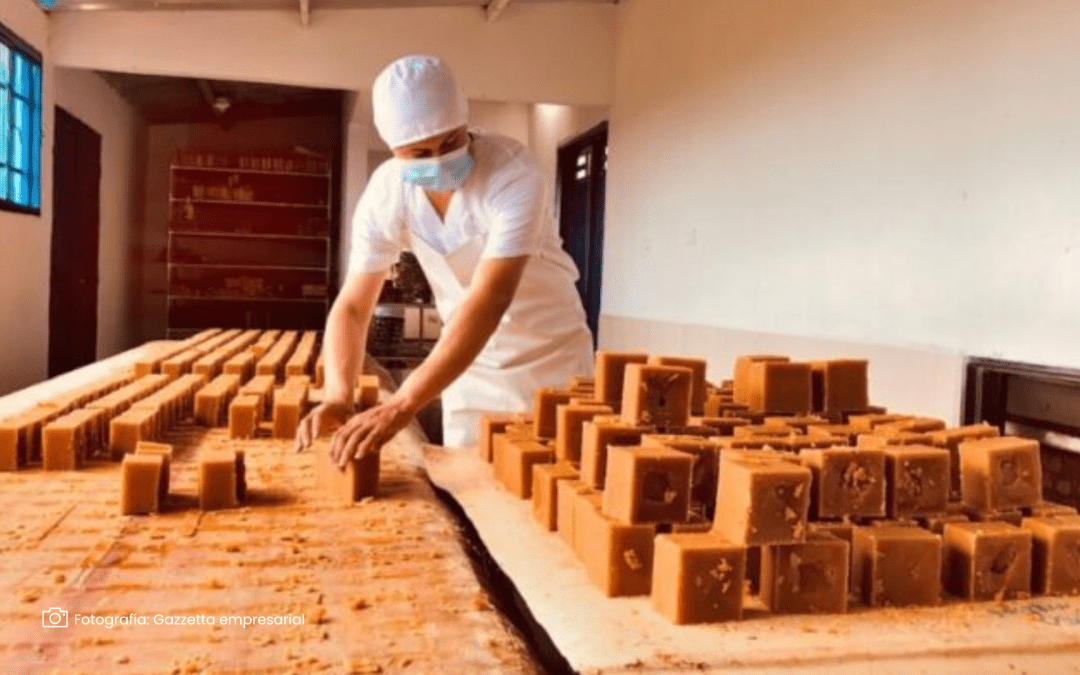 ICA y Fedepanela sellan acuerdo estratégico para fortalecer el sector panelero del país